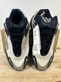 Yeezy 700 MNVN Bone Sz 5 DS