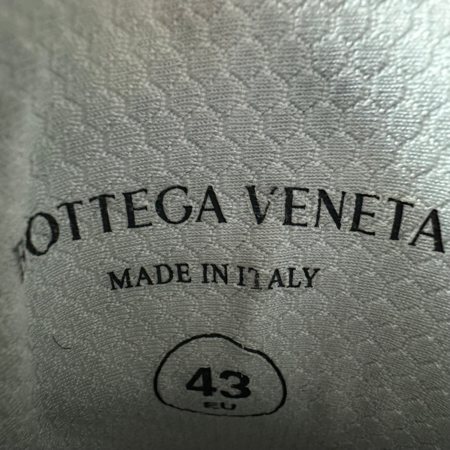 Bottega Veneta Silver Fishnet Orbit Sneaker Sz 10 (43)