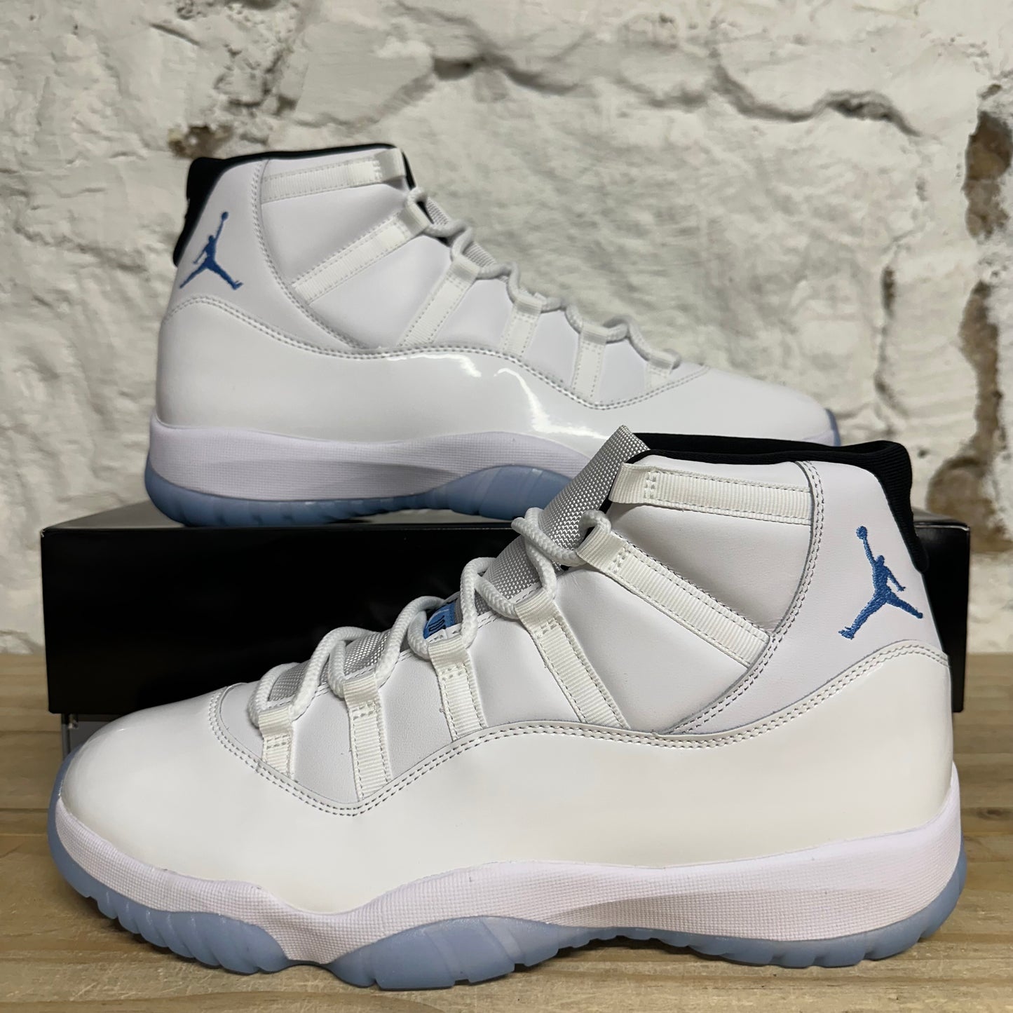 Air Jordan 11 High Legend Blue (2024) Sz 13 DS