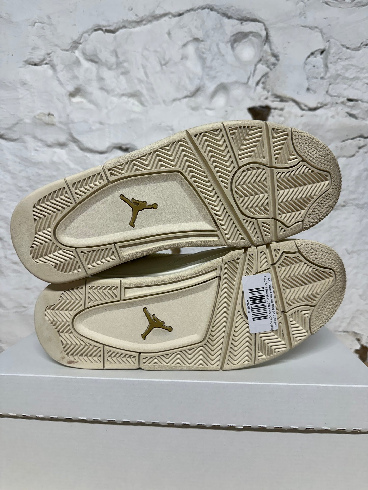 Air Jordan 4 Metallic Gold Sz 9 (10.5W)