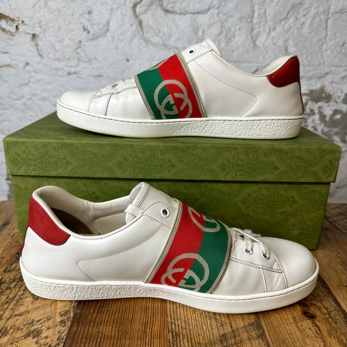 Gucci GG Red Green Strap Ace Sneaker Sz 9