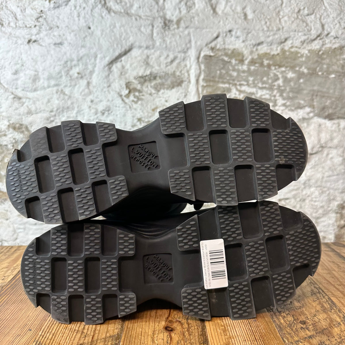 Louis Vuitton Damier Blizzard Combat Boot Sz 10 (8.5LV)