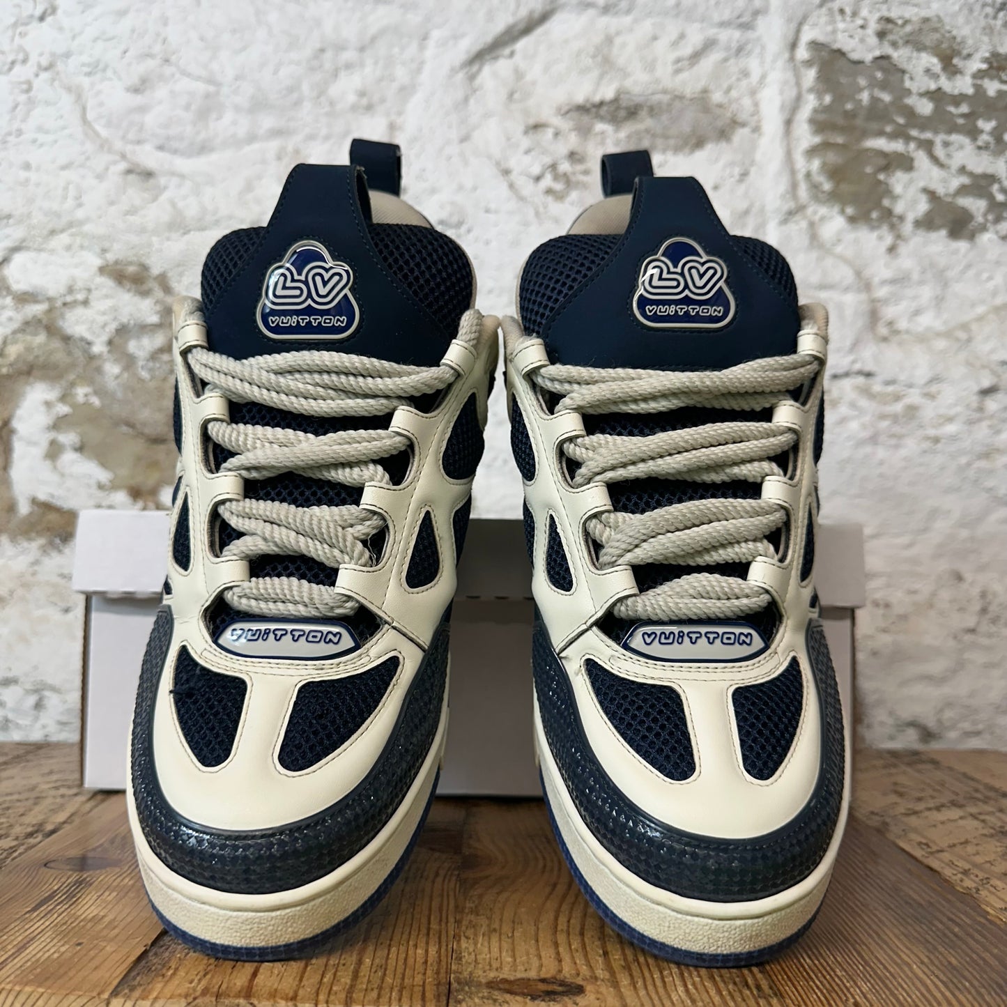 Louis Vuitton Navy White Skate Sneaker Sz 9.5 (8LV)