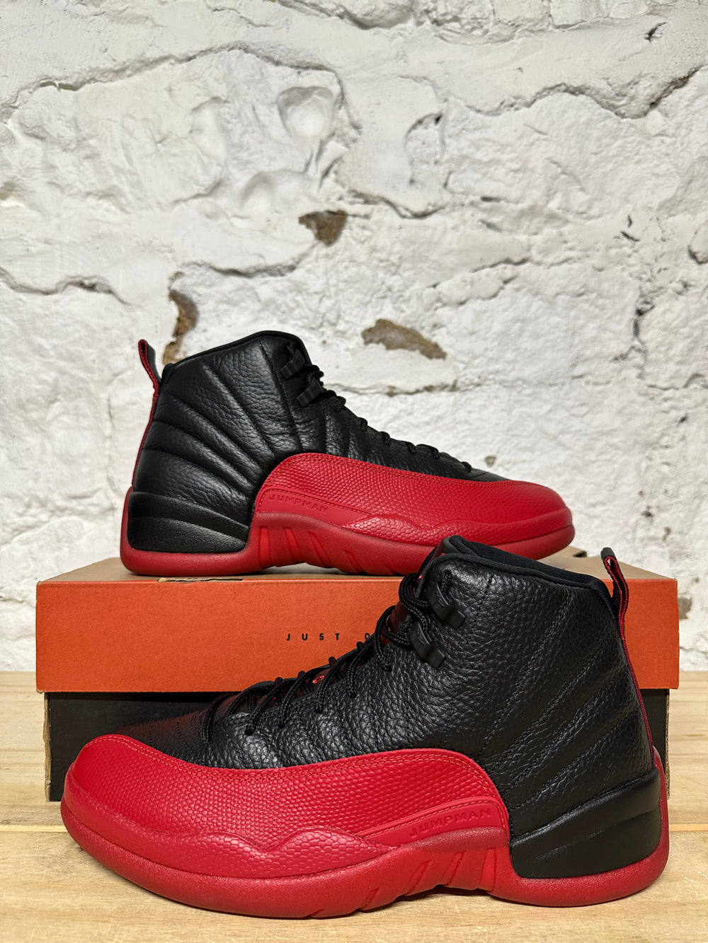Air Jordan 12 Flu Game Sz 10.5 DS