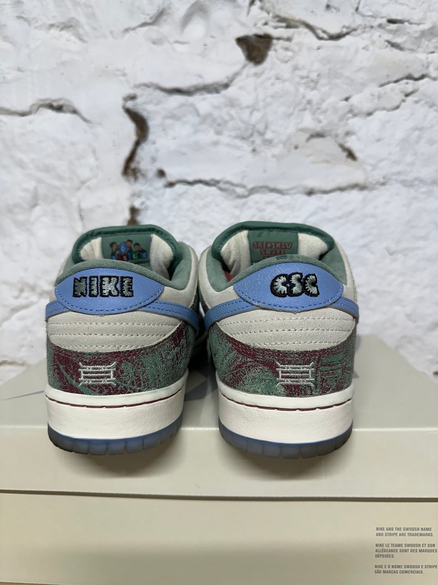 Nike SB Dunk Low Crenshaw Skate Club Sz 9