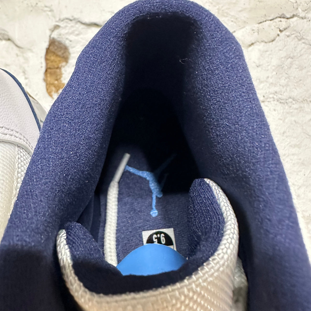 Air Jordan 11 High UNC Win Like 82 Sz 9.5