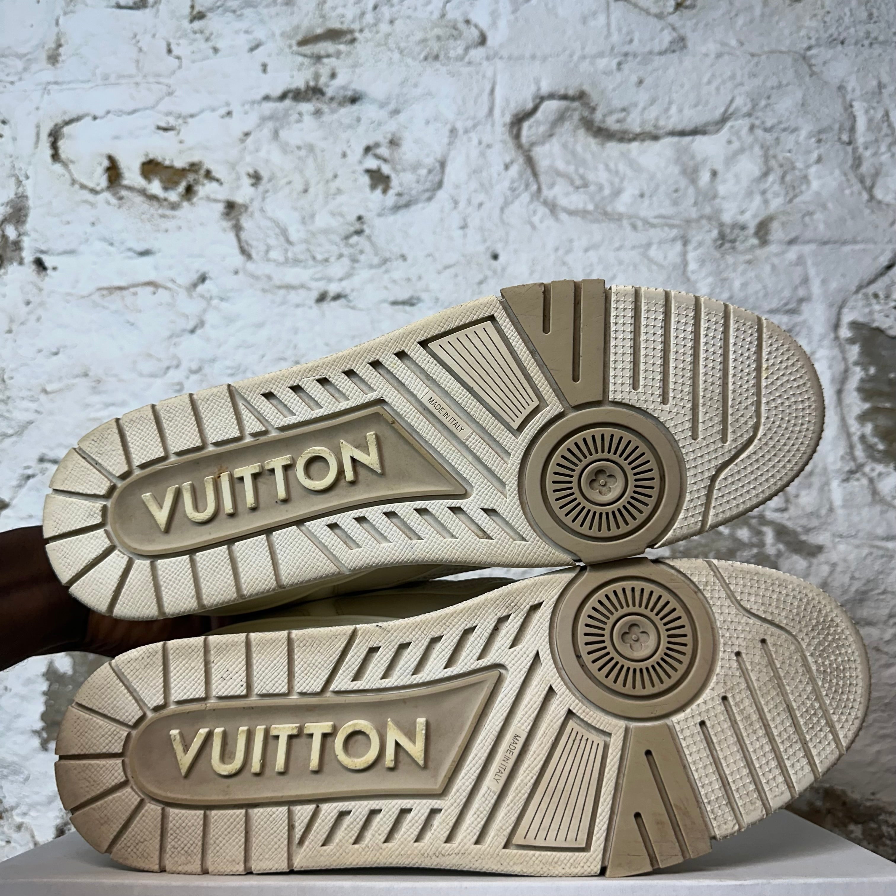 Louis Vuitton Cream White Skate Sneaker Sz 13.5 (12LV) – The