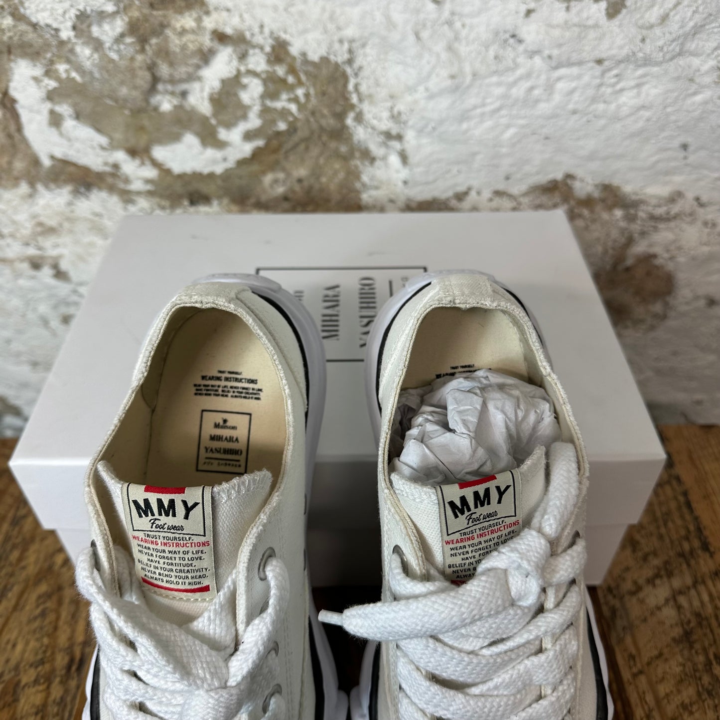 Maison Mihara Triple White Peterson Sneaker Sz 10 (43) DS