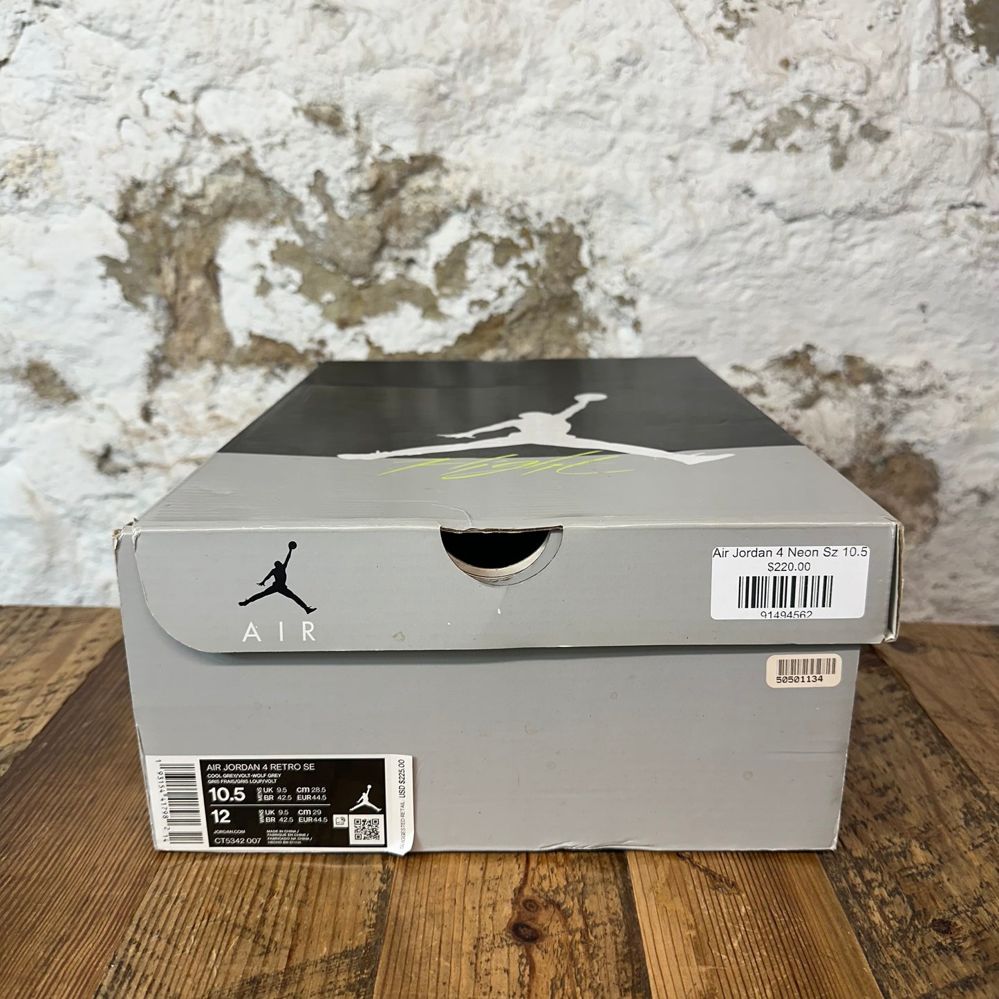 Air Jordan 4 Neon Sz 10.5