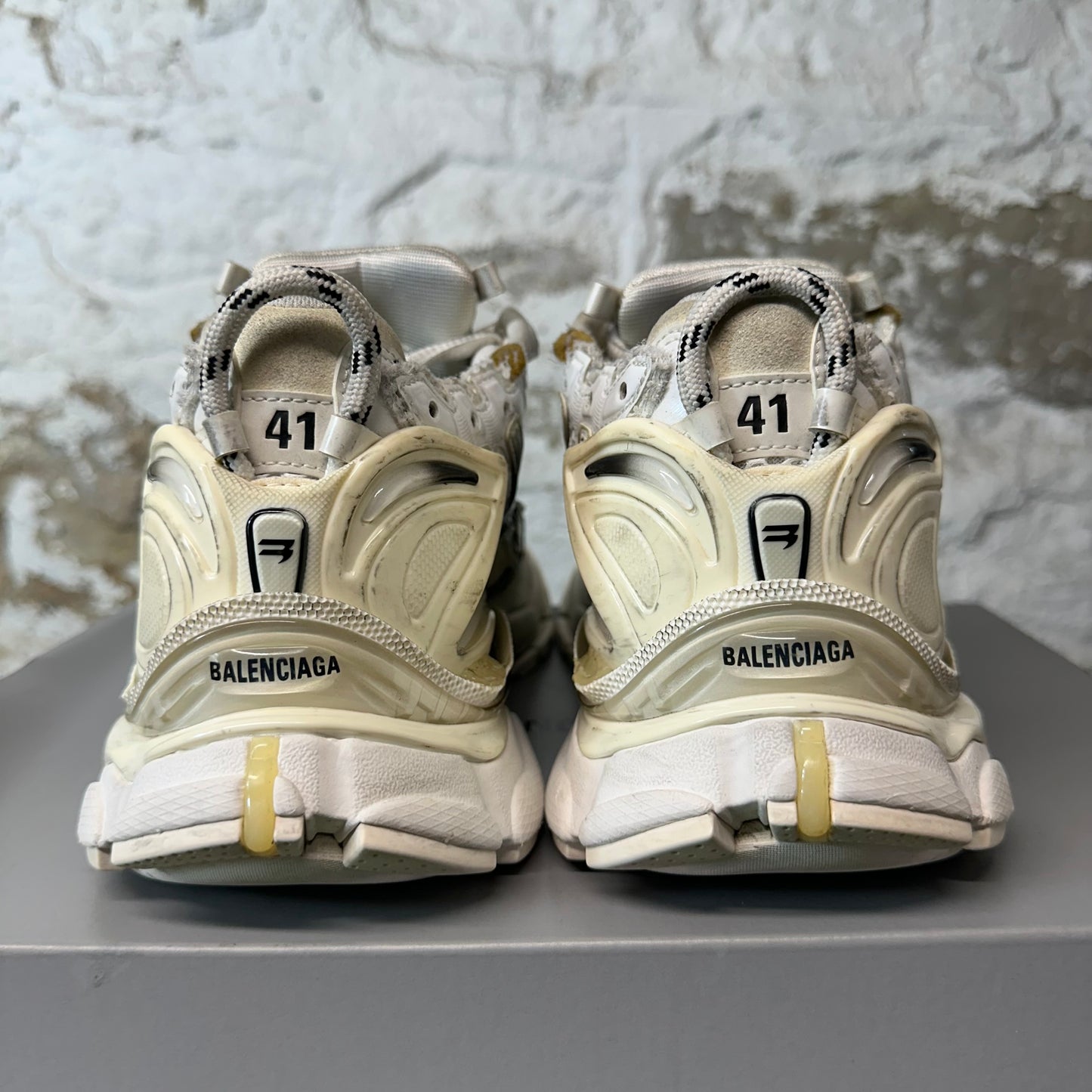 Balenciaga Runner Black White Gradient Sneaker Sz 8 (41)