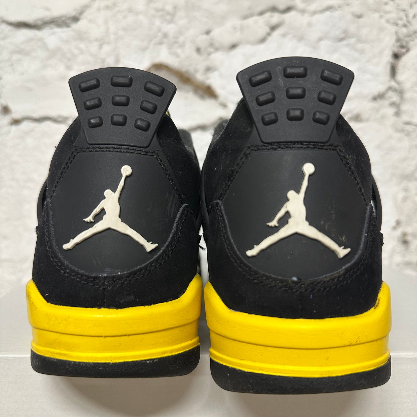 Air Jordan 4 Thunder Sz 6.5Y