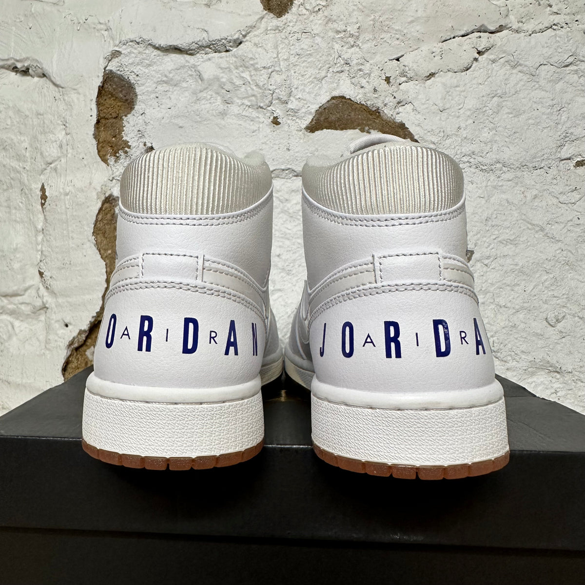 Air Jordan 1 Mid Pure White Sz 9 DS