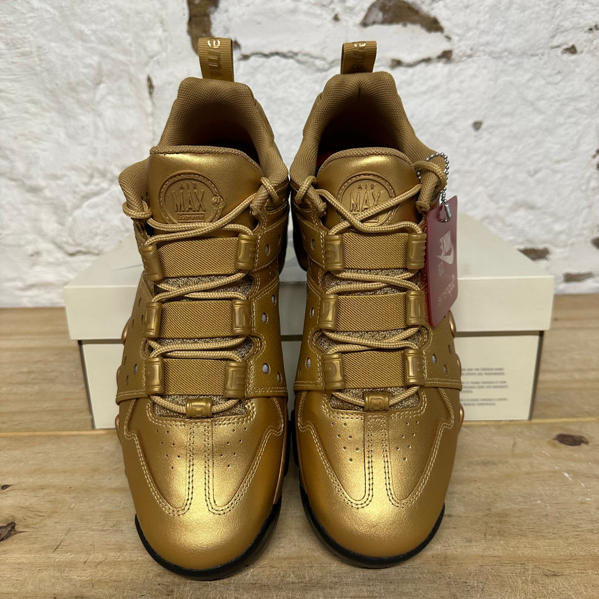 Nike Supreme SB Air Max 2 CB 94 Low Metallic Gold Sz 9.5 DS
