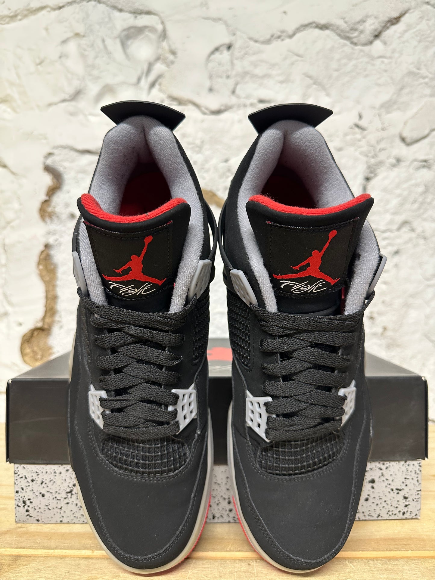 Air Jordan 4 Bred (2019) Sz 11