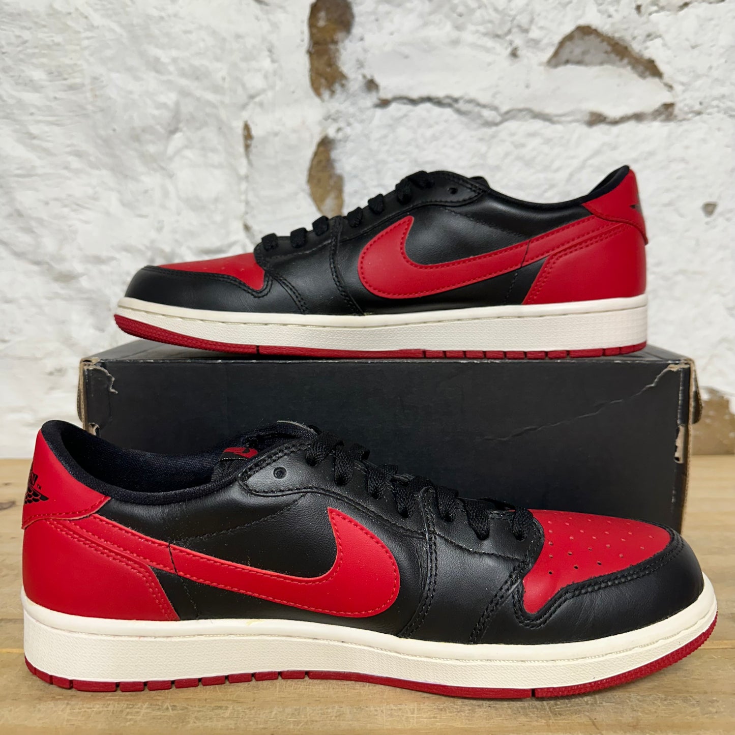 Air Jordan 1 Low Bred (2015) Sz 10