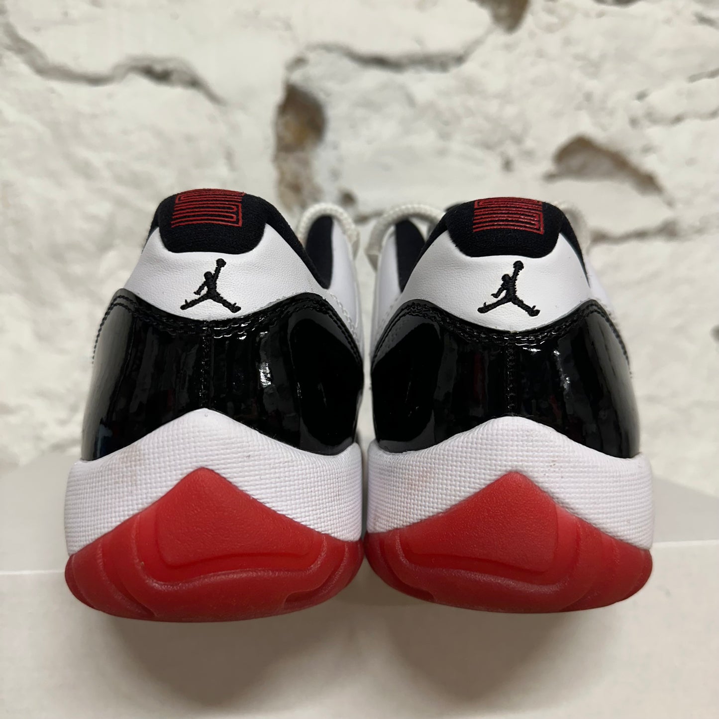 Air Jordan 11 Low Concord Bred Sz 9