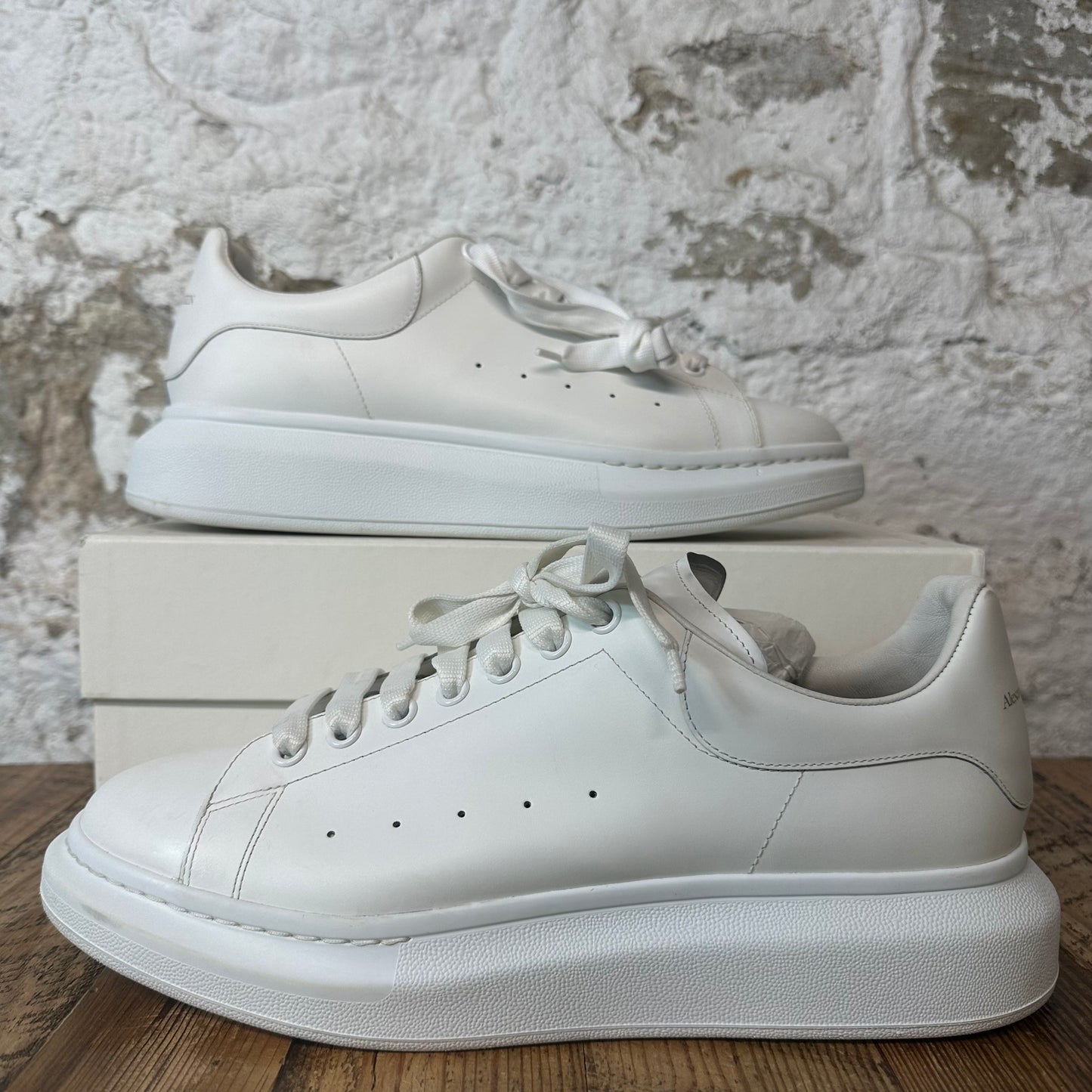Alexander Mcqueen Triple White Sneaker Sz 13 (46)