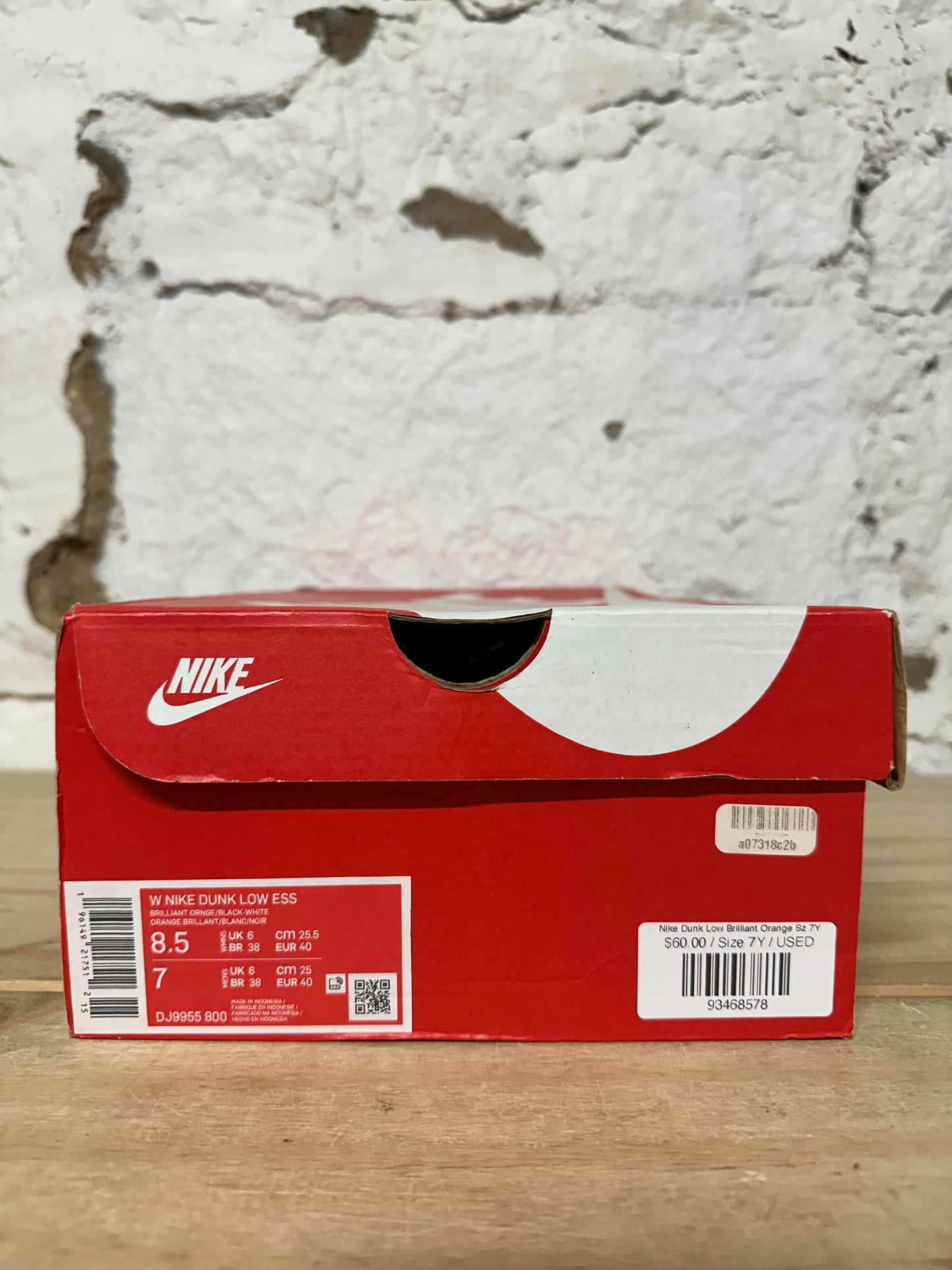 Nike Dunk Low Brilliant Orange Sz 7Y