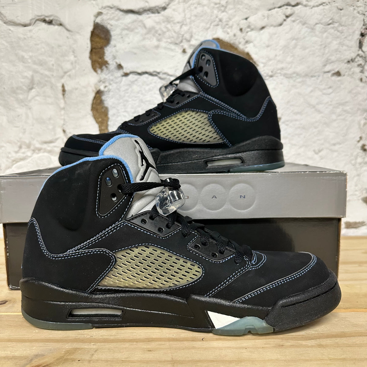 Air Jordan 5 UNC (2006) Sz 10 DS