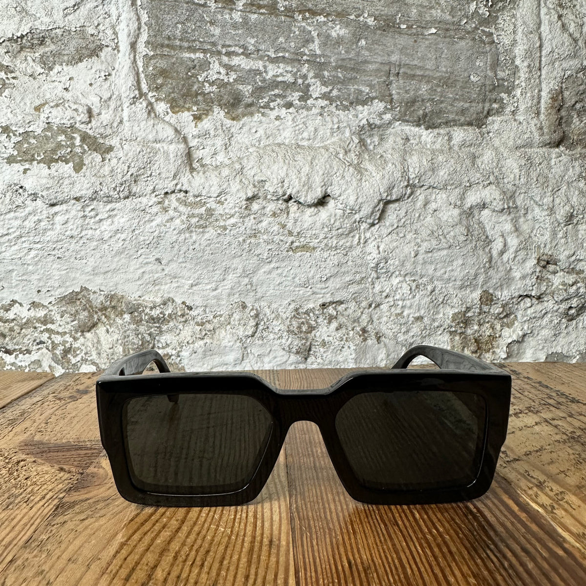 Louis Vuitton Black Clash Square Sunglasses W/ Box