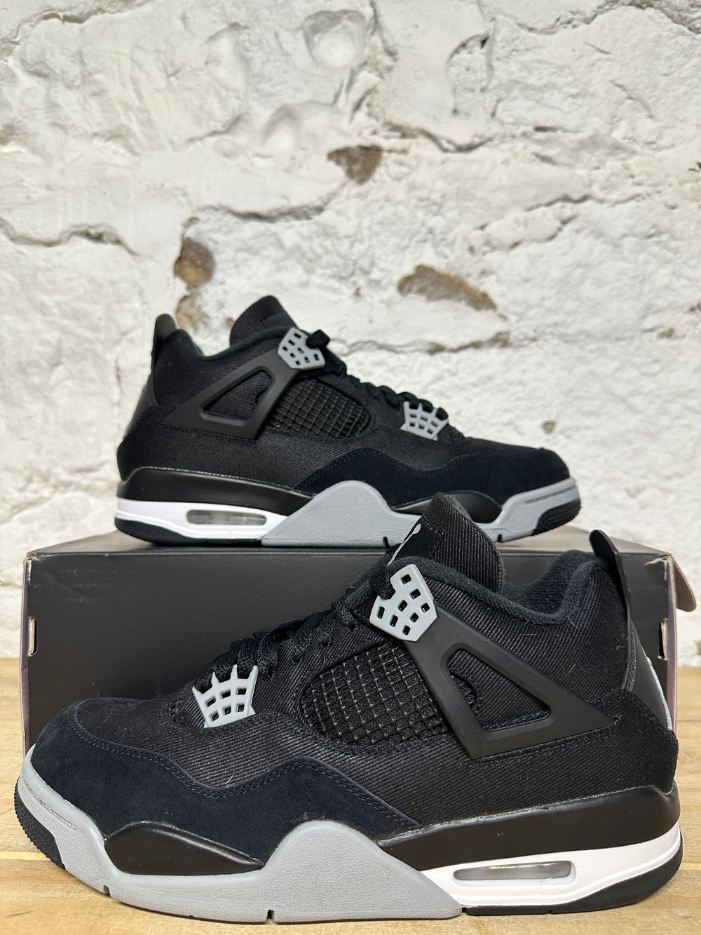 Air Jordan 4 Black Canvas Sz 9