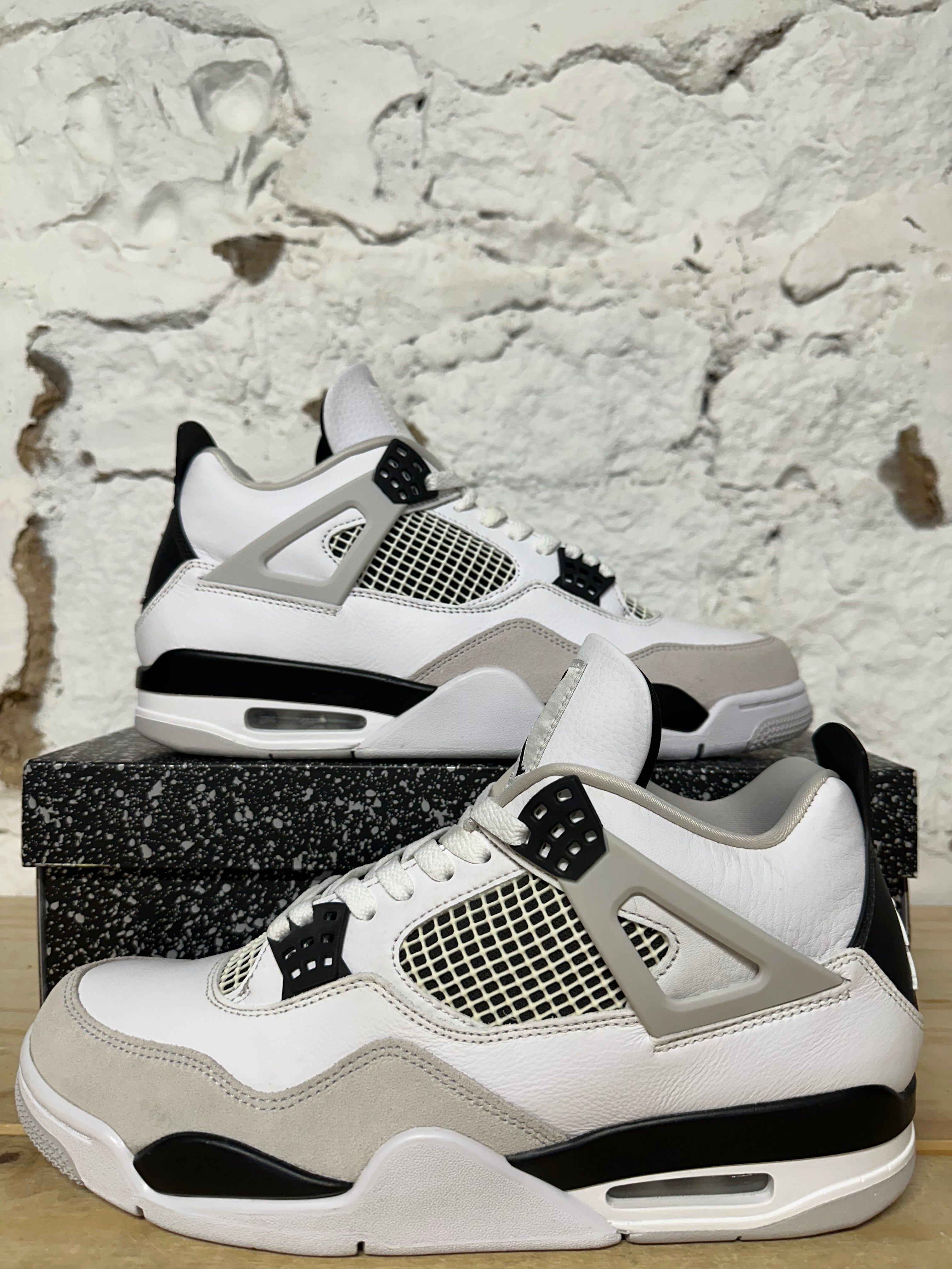 Air Jordan 4 Military Black Sz 11