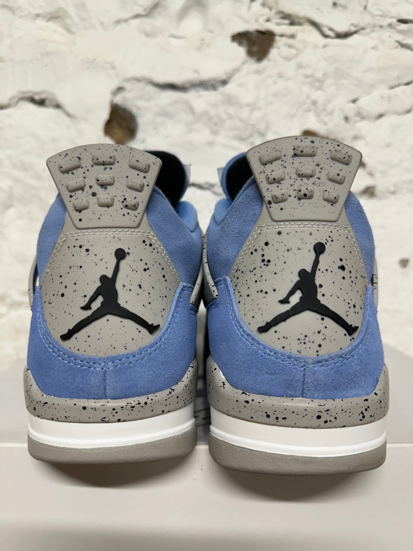 Air Jordan 4 University Blue Sz 9