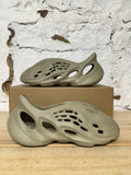 Yeezy Foam Runner Stone Salt Sz 8 DS