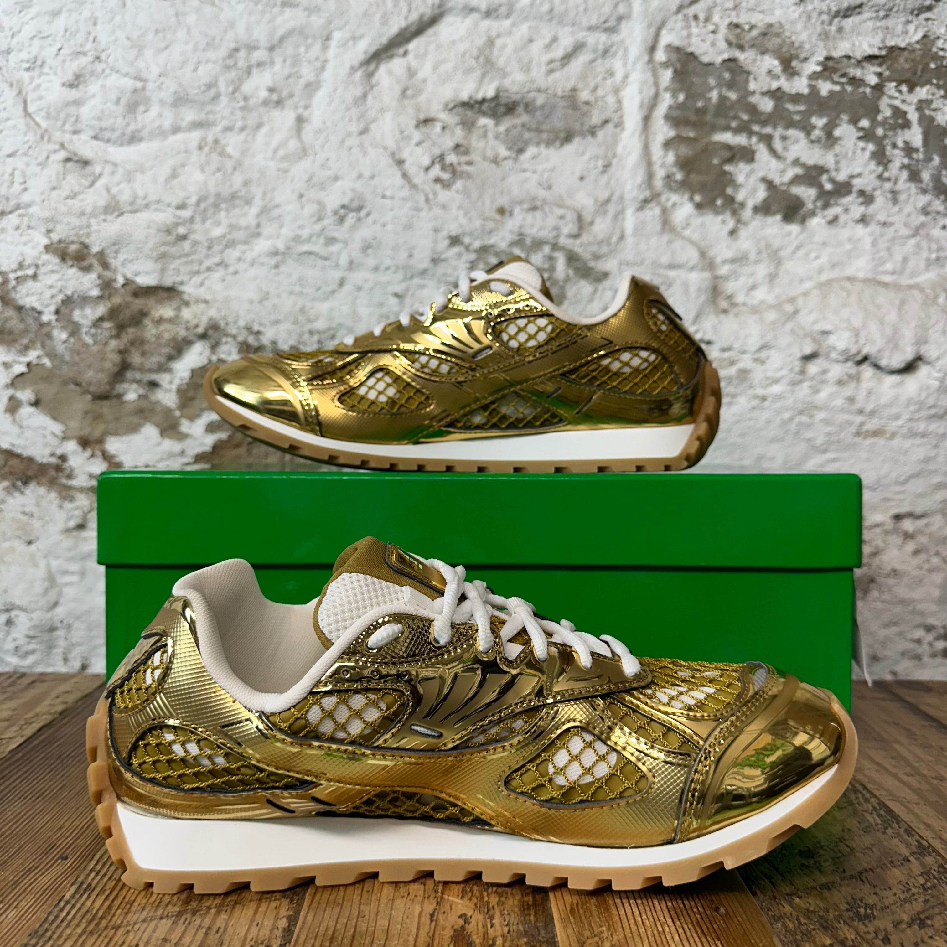 Bottega Veneta Gold White Orbit Sneaker Sz 9 (42) – The