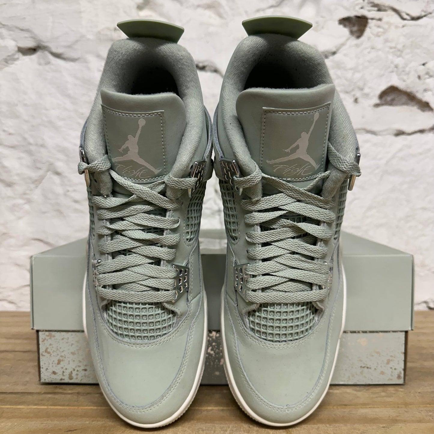Air Jordan 4 Seafoam Sail Sz 10.5 (12W)