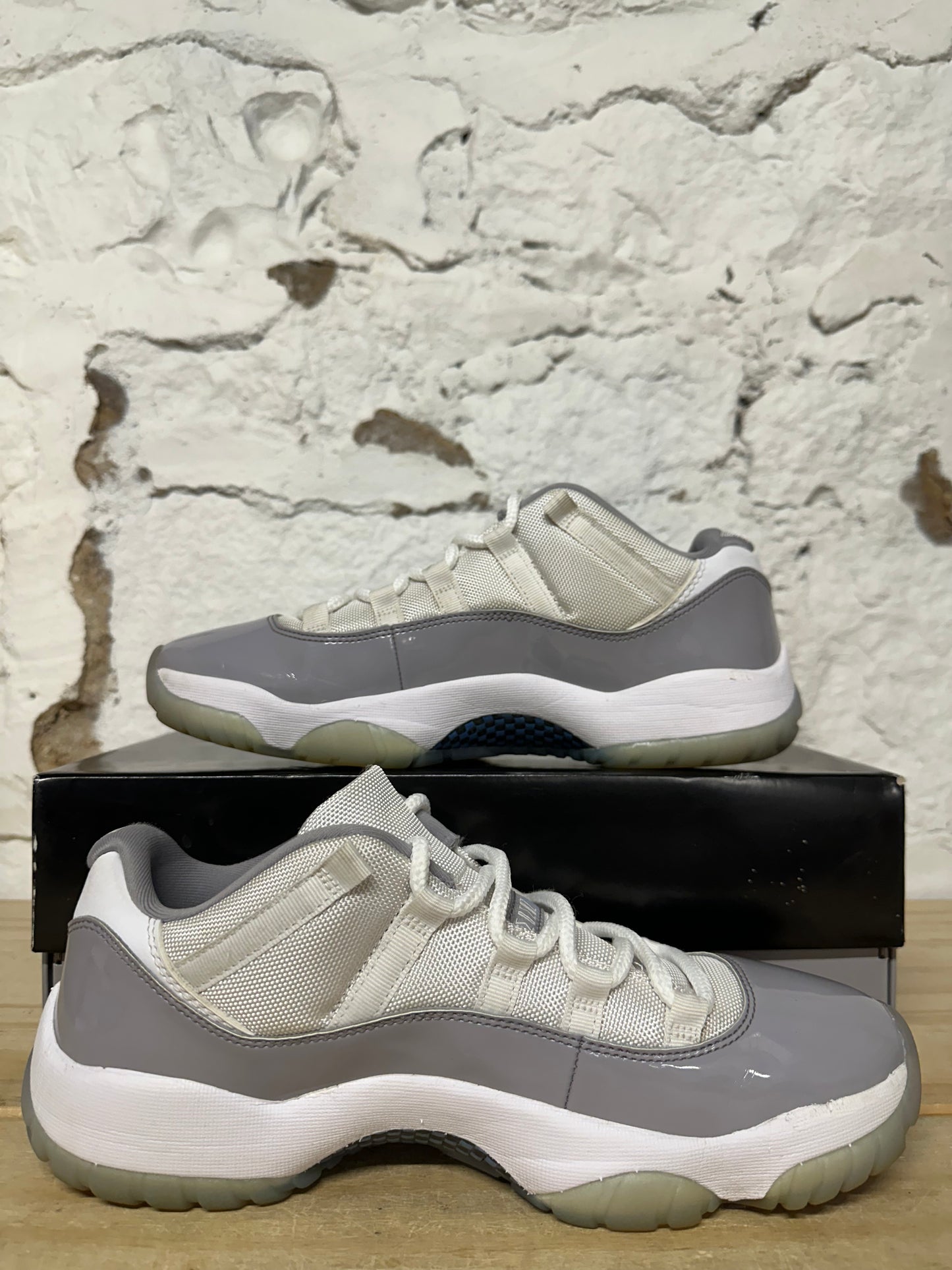 Air Jordan 11 Low Cement Grey Sz 10