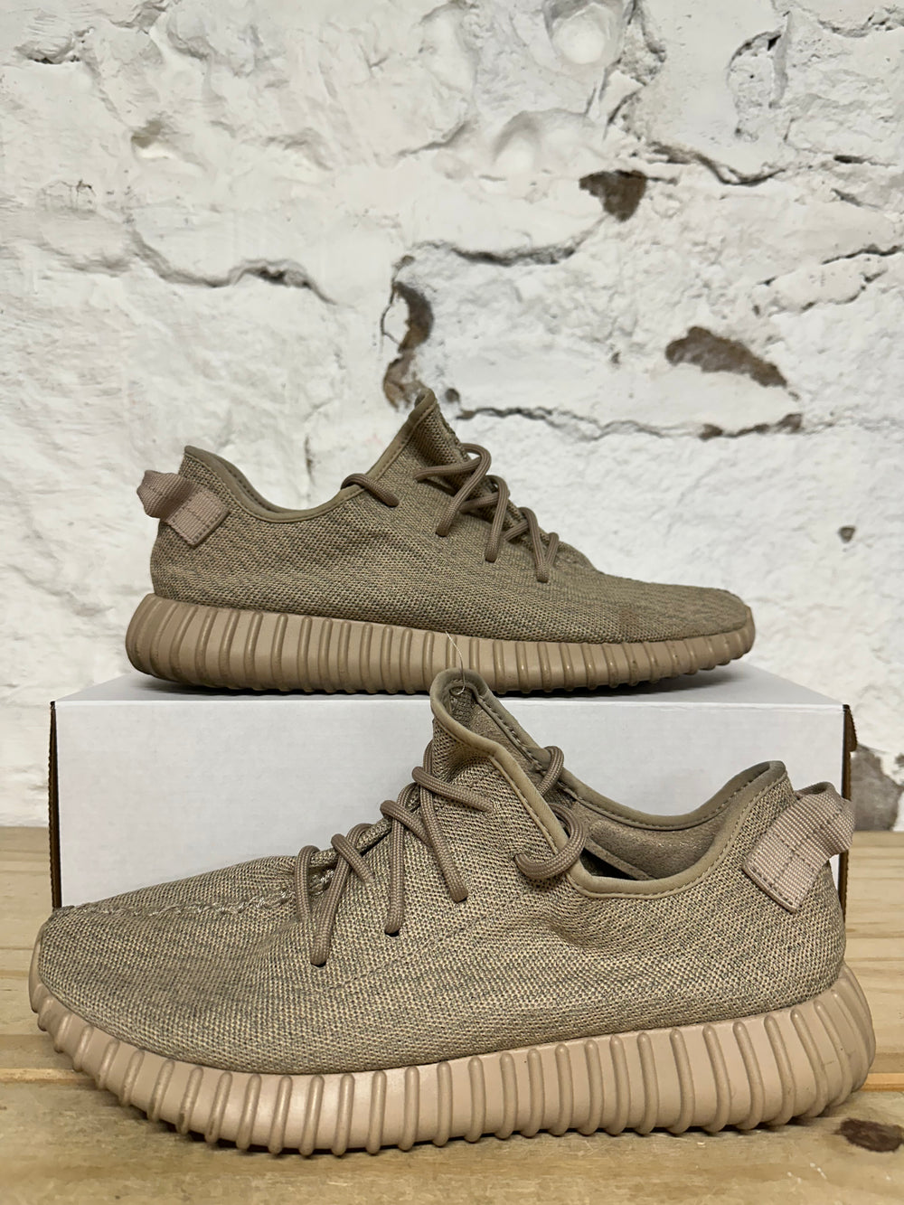Yeezy 350 V1 Oxford Tan Sz 11