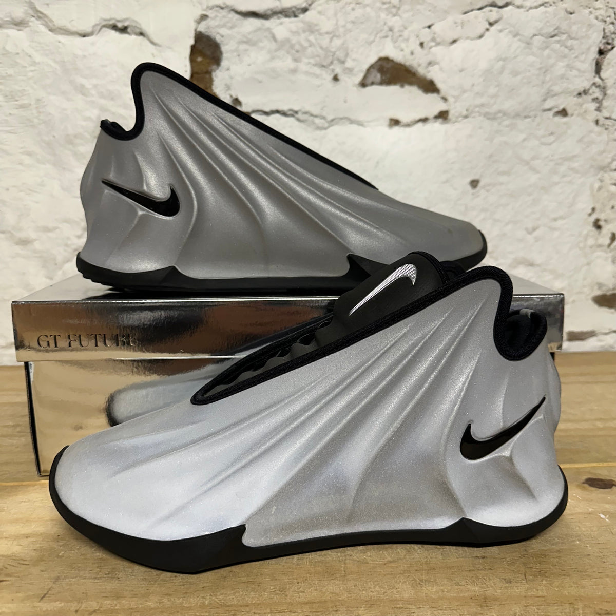 Nike GT Future Metallic Silver Sz 11