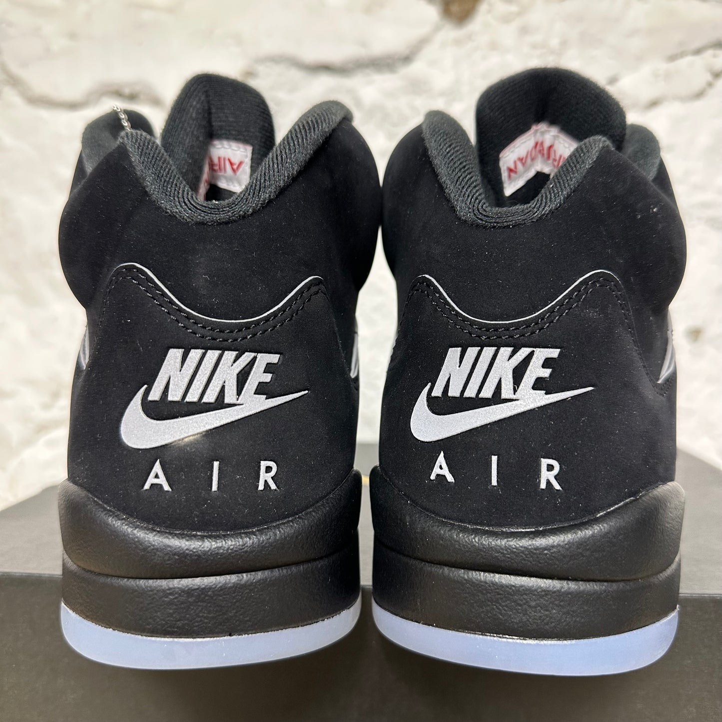 Air Jordan 5 Black Metallic Reimagined Sz 11.5 DS