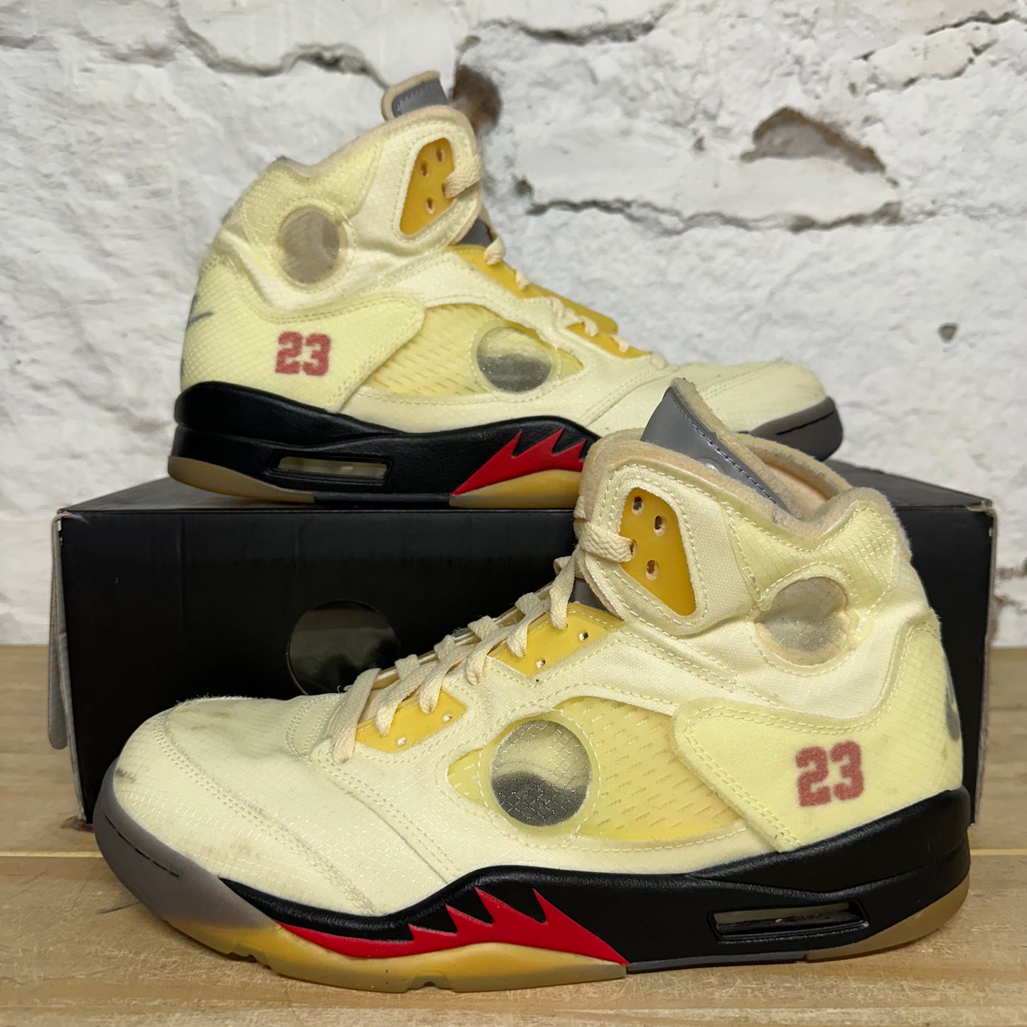 Air Jordan 5 Off-White Sail Sz 10.5