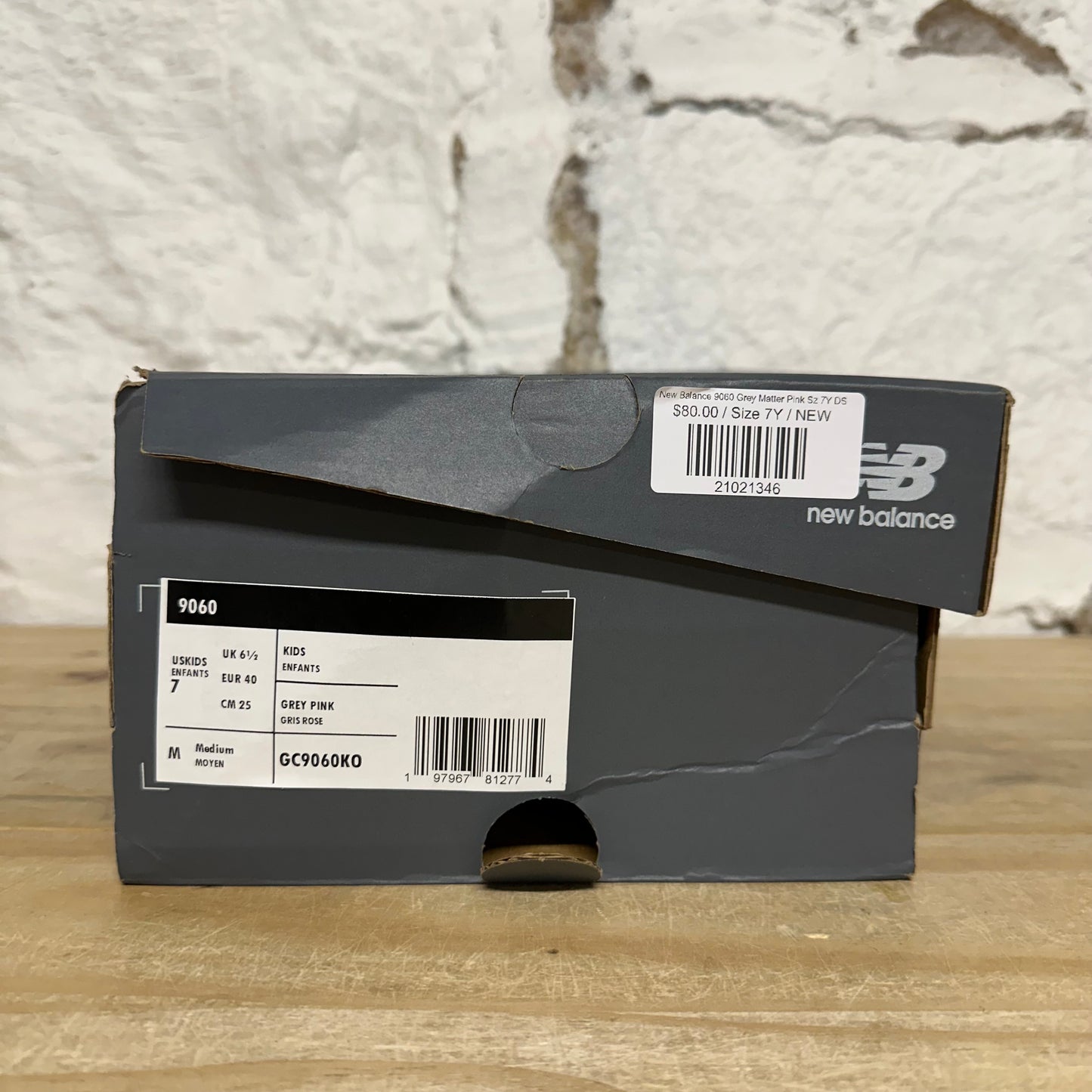New Balance 9060 Grey Matter Pink Sz 7Y DS