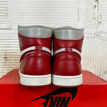Air Jordan 1 High Varsity Red Sz 10(11.5W)