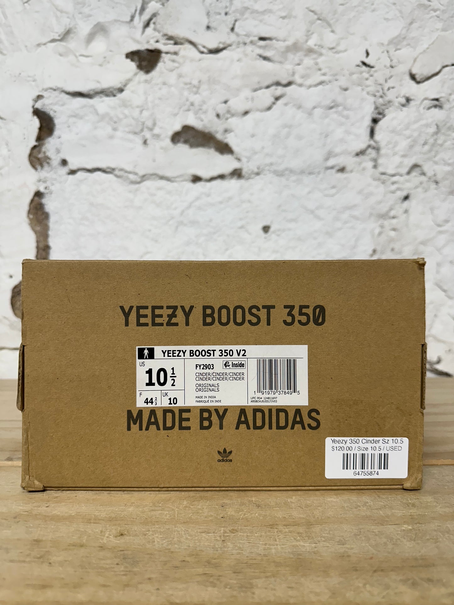 Yeezy 350 V2 Cinder Sz 10.5