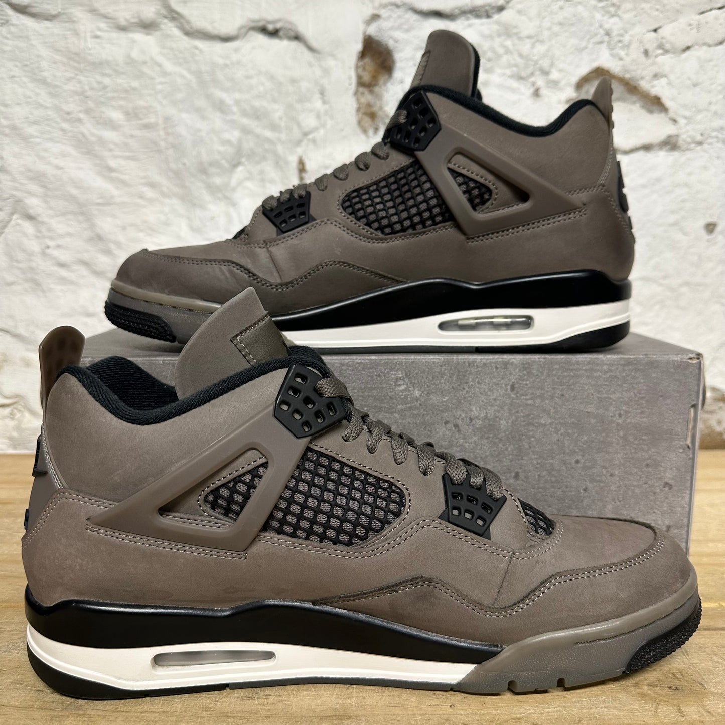 Air Jordan 4 Cave Stone Sz 12
