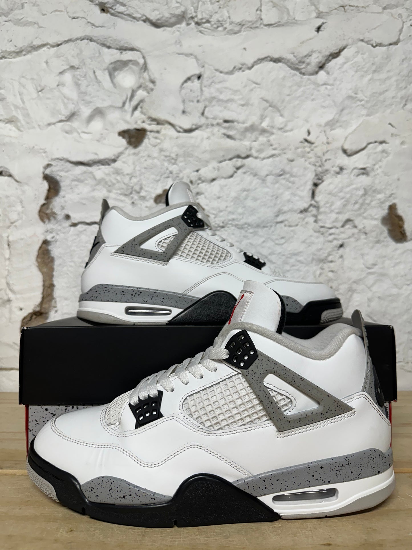 Air Jordan 4 White Cement (2025) Sz 11.5