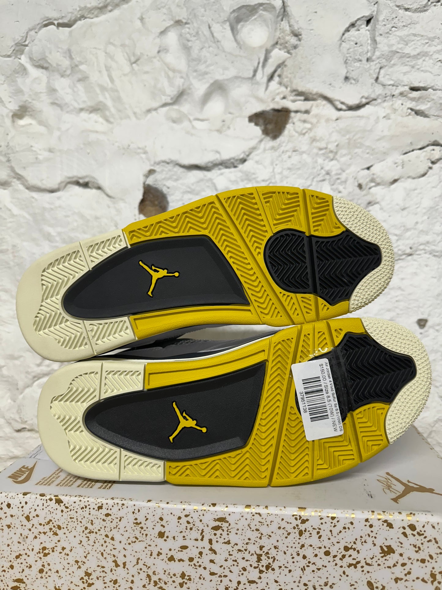 Air Jordan 4 Vivid Sulfur Sz 8.5 (10W) DS