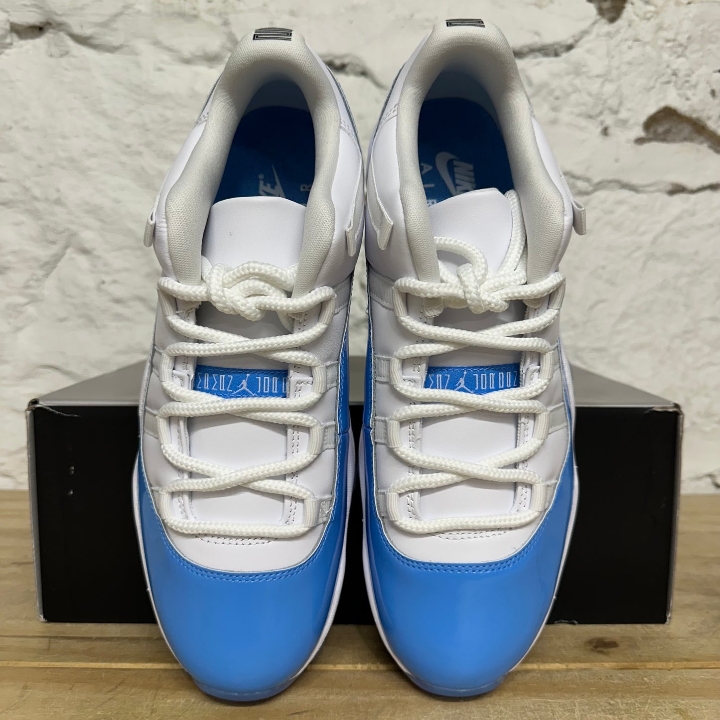 Air Jordan 11 Low University Blue (2026) Sz 11 DS