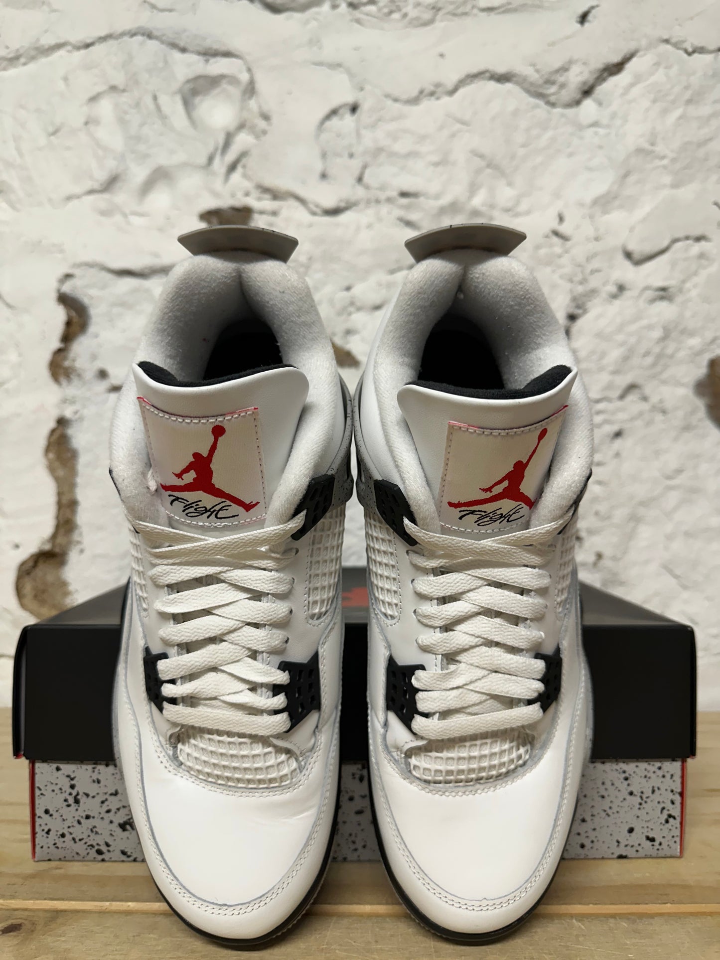 Air Jordan 4 White Cement Sz 10