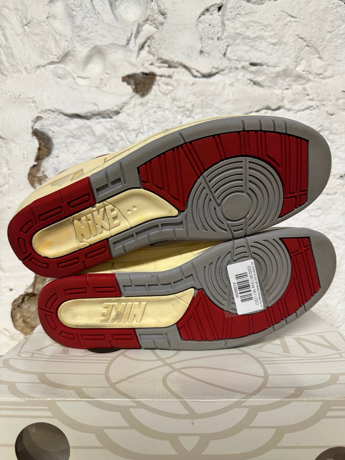 Air Jordan 2 Low Off White Chicago Sz 10