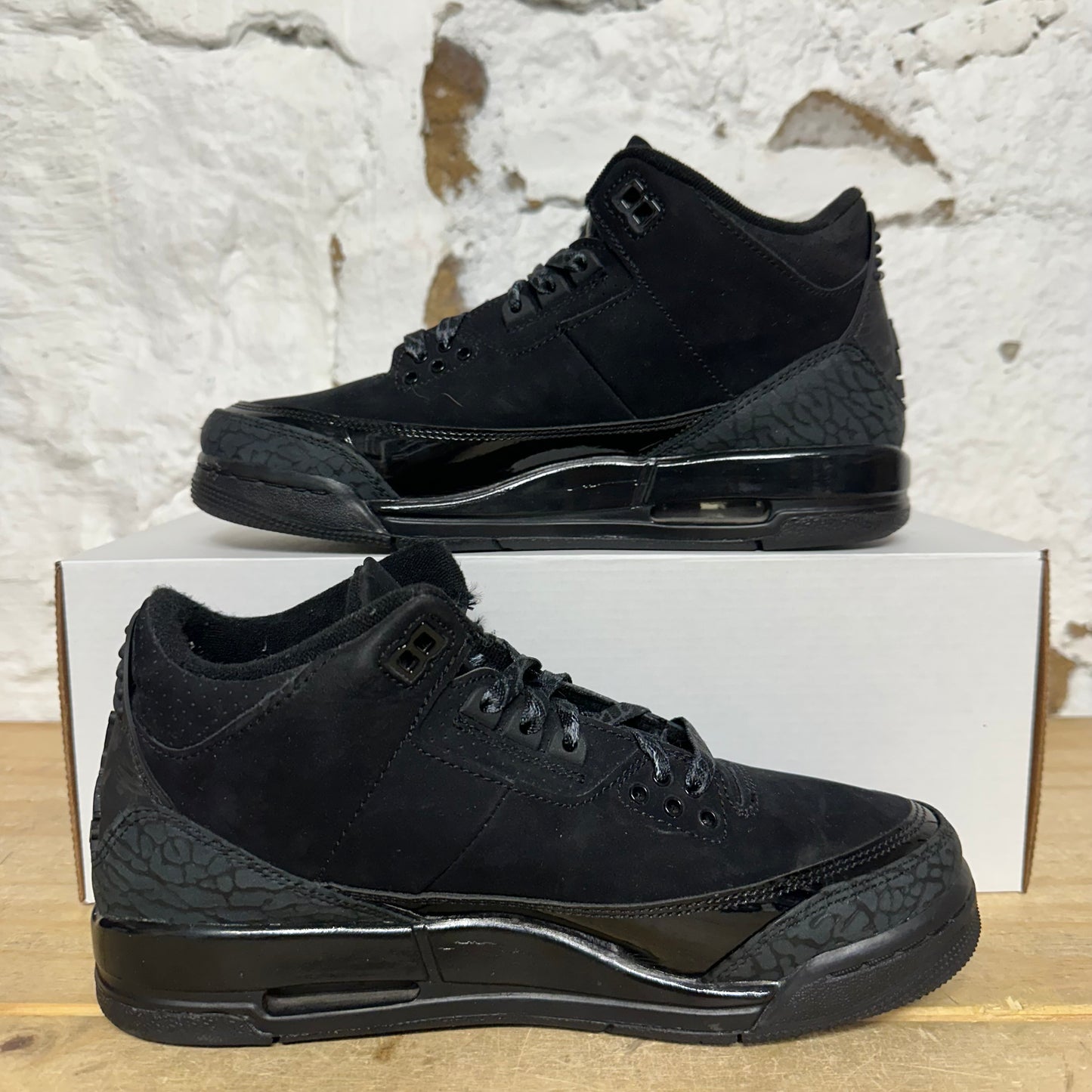 Air Jordan 3 Black Cat Sz 7Y