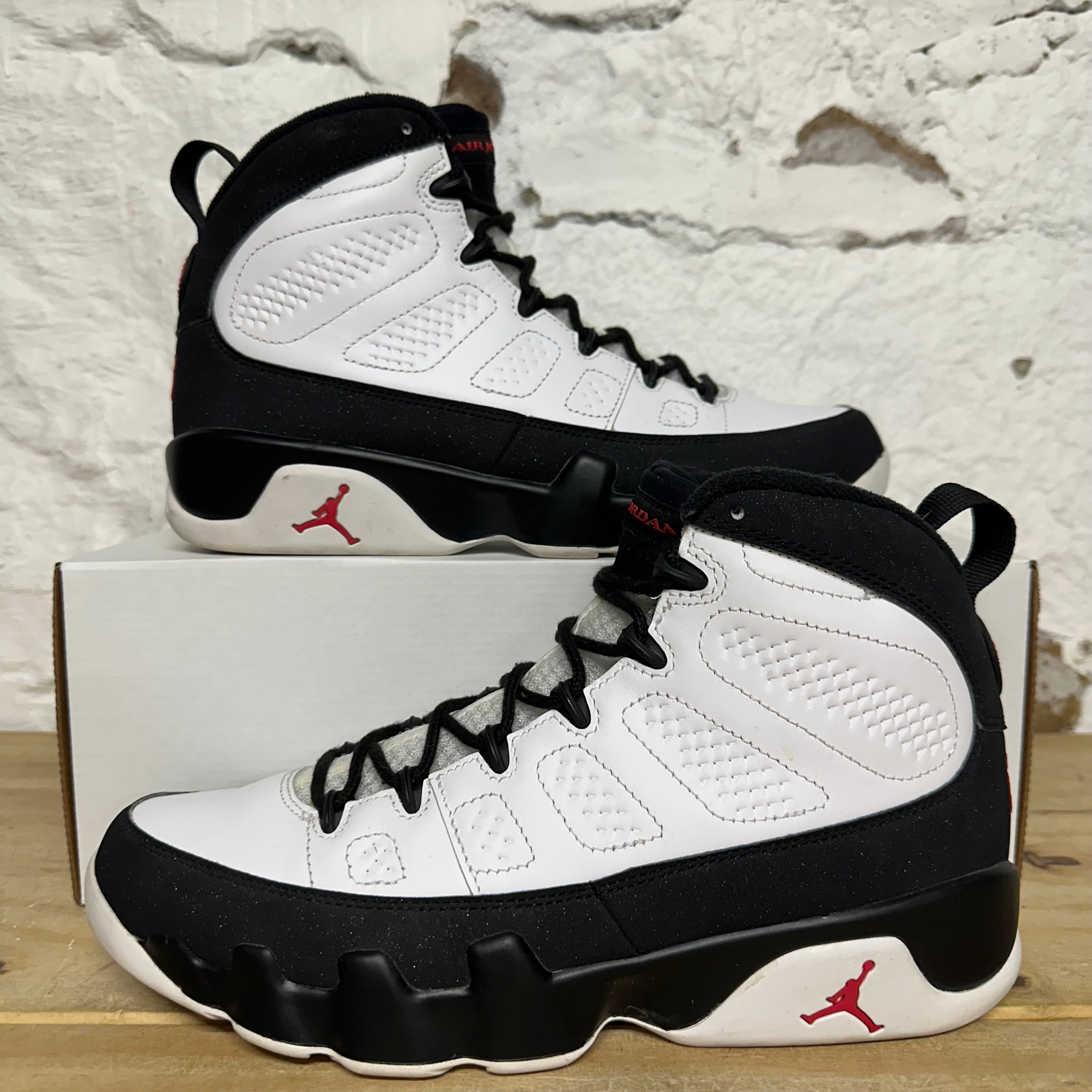 Air Jordan 9 Space Jam Sz 9
