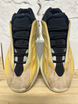 Yeezy 700 V3 Mono Safflower Sz 10.5