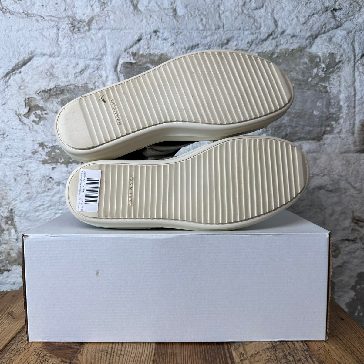 Rick Owens High Jumbo Lace Hexa Sneaker Sz 11 (44)