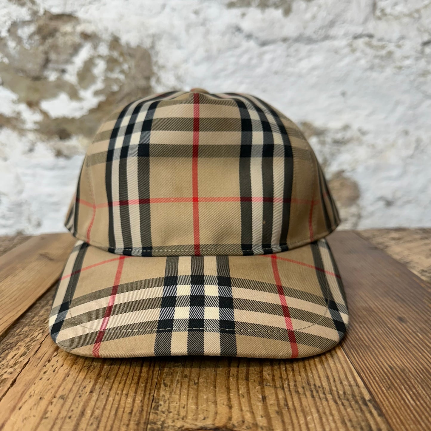 Burberry Tan Plaid Hat Sz M (Stained)