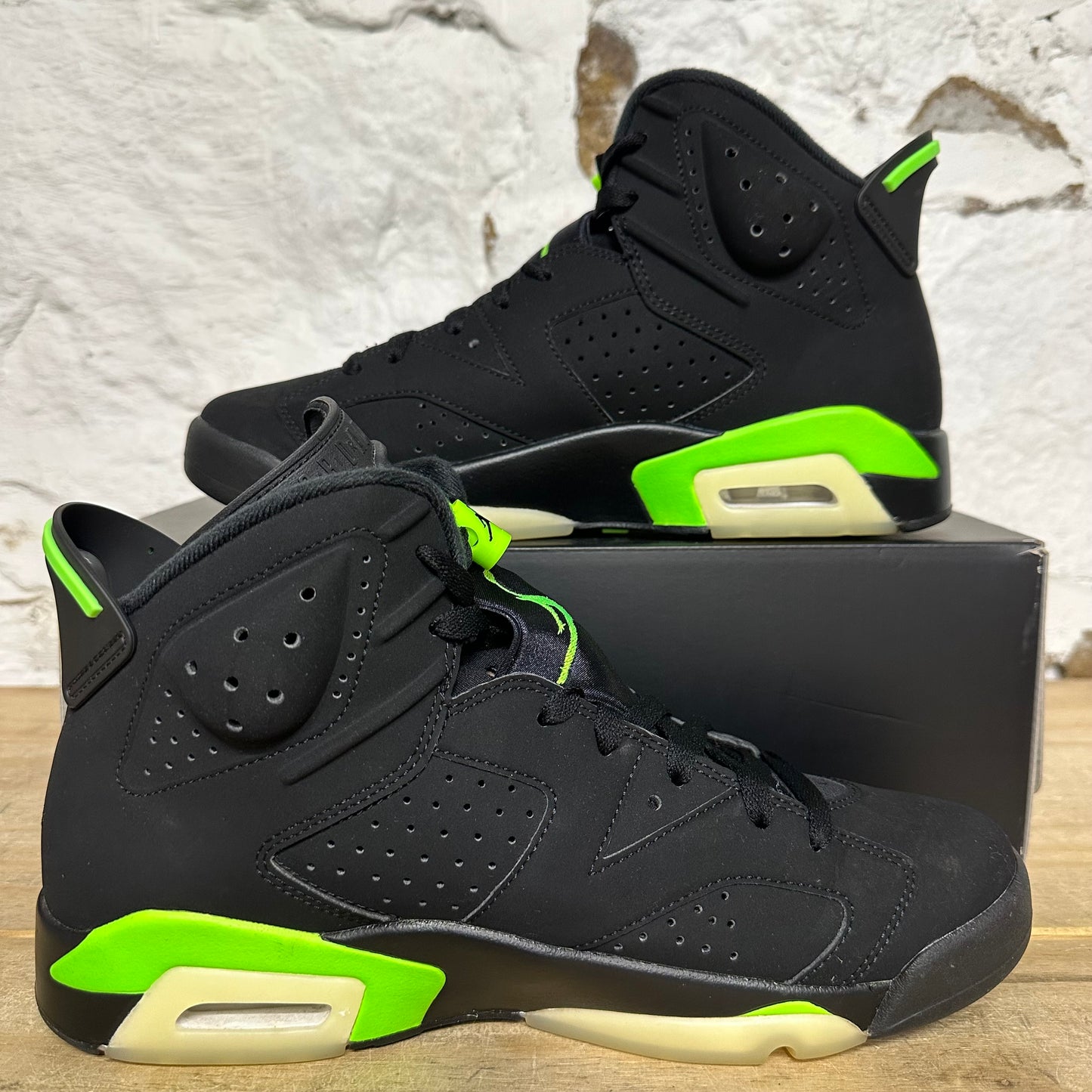 Air Jordan 6 Electric Green Sz 9.5